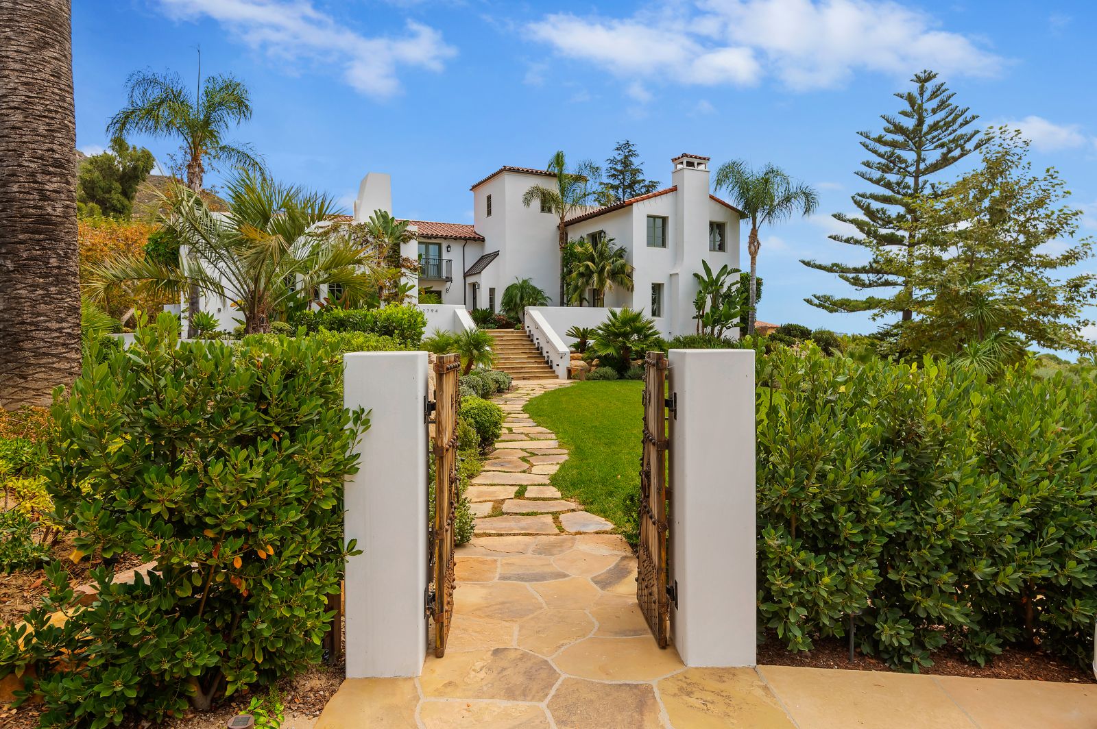 2794 Bella Vista Drive, Santa Barbara, CA 93108 main image