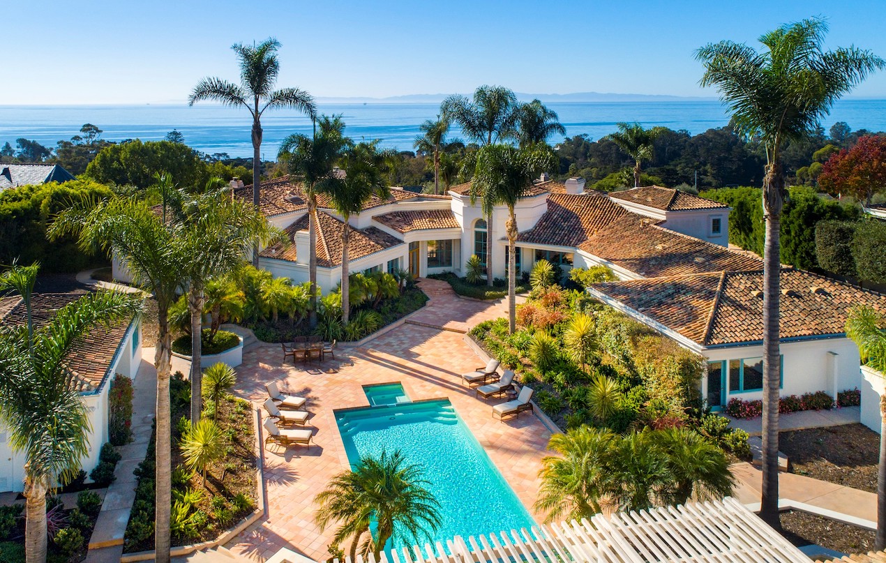 A bird's eye view of a palatial estate in the tony community of Ennisbrook in Montecito, CA 