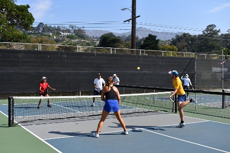 Phelps, Fitzgerald compete with pros in growing sport of pickleball