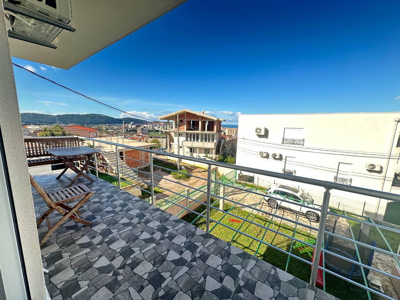 Фотограция номер 2