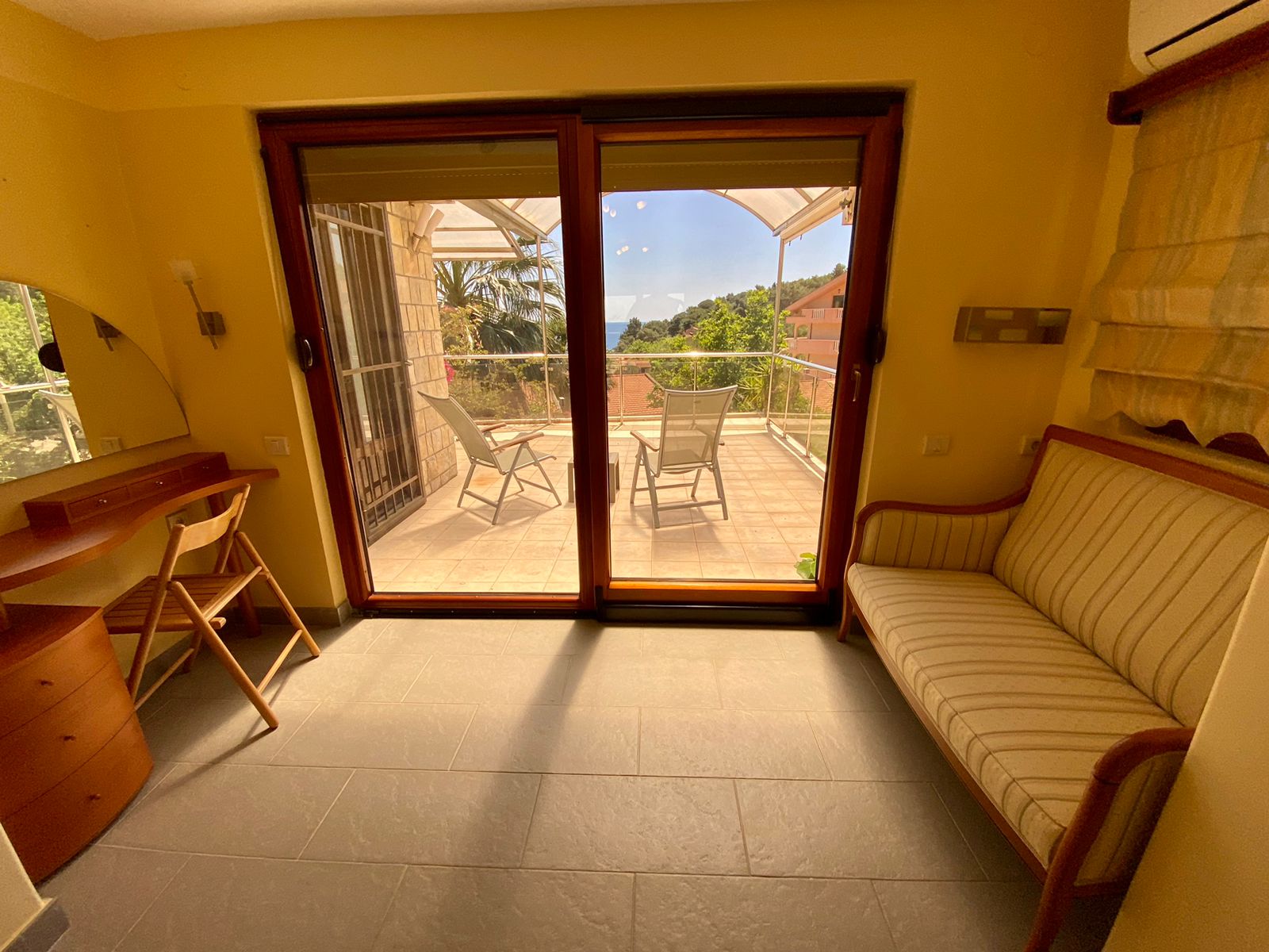 Број слике 17