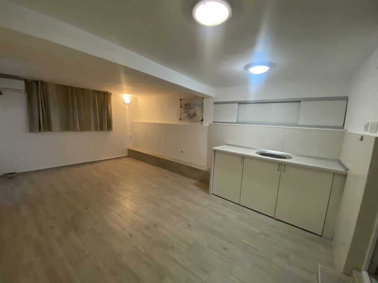 Број слике 13