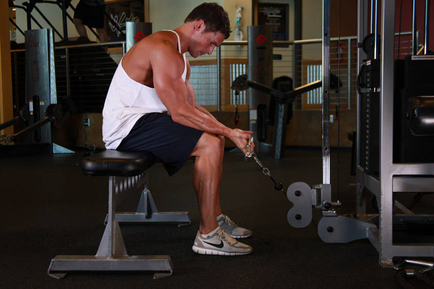 Cable Wrist Curl — starting position, working the forearms