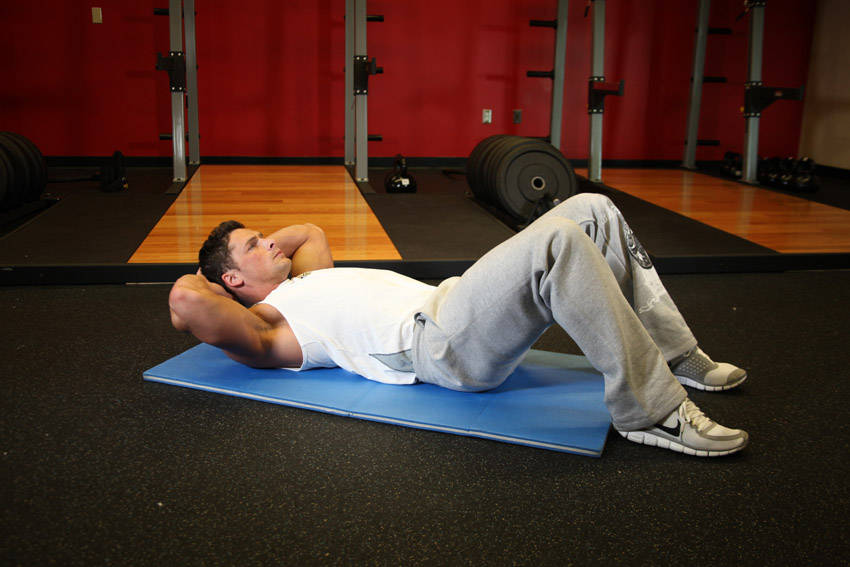 Cross-Body Crunch — starting position, working the abs