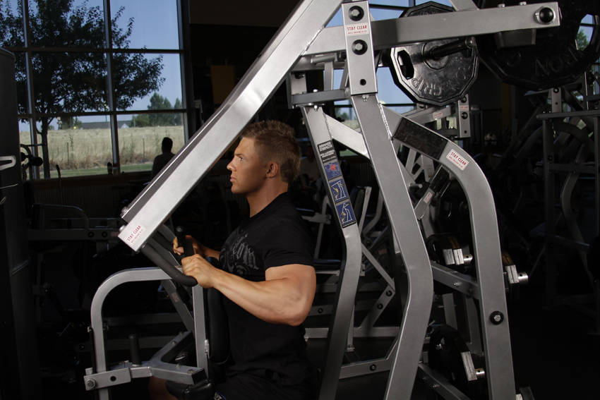 Leverage High Row — end position, working the middle back