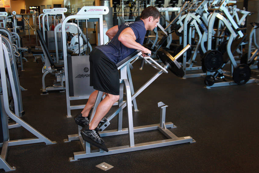 Lying T-Bar Row — end position, working the middle back