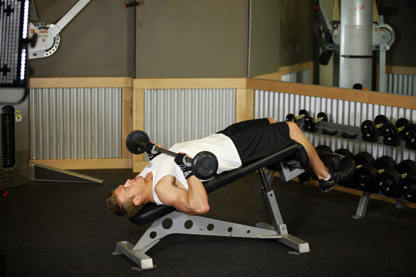 Press Sit-Up — starting position, working the abs