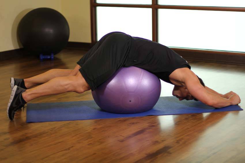 Pyramid — starting position, working the lower back