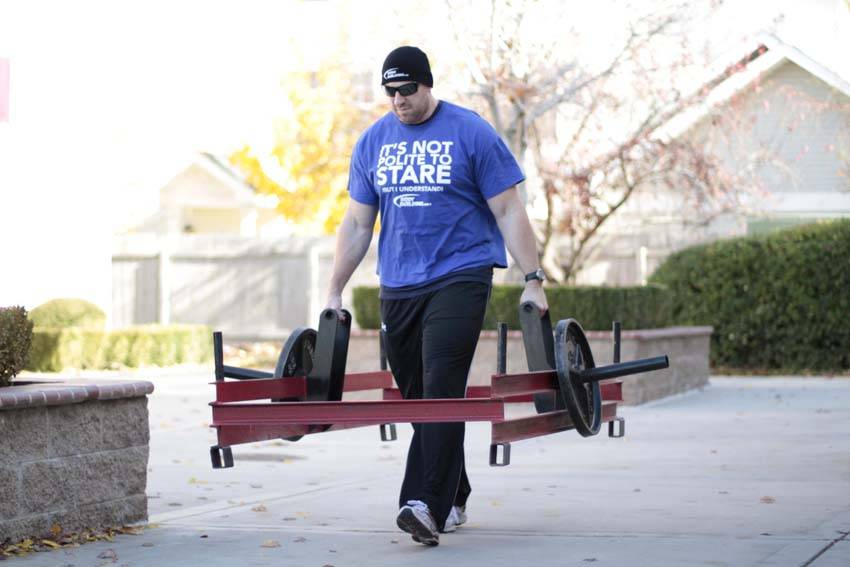 Rickshaw Carry — end position, working the forearms