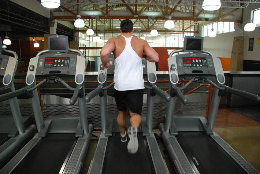 Running, Treadmill — starting position, working the quads