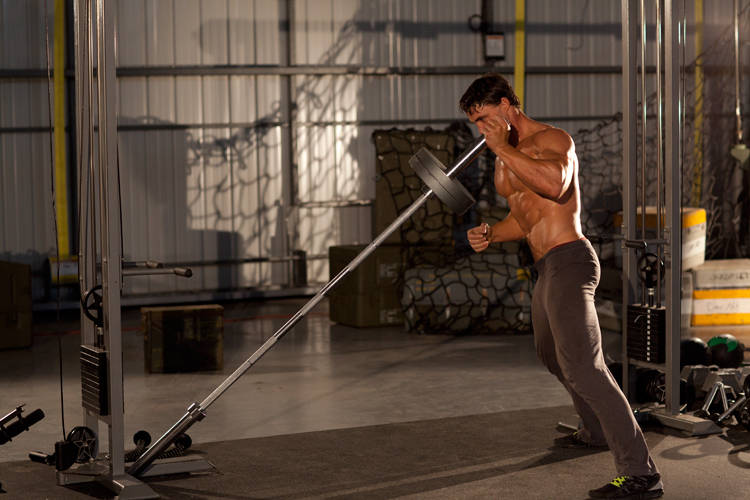 Single-Arm Linear Jammer — starting position, working the shoulders