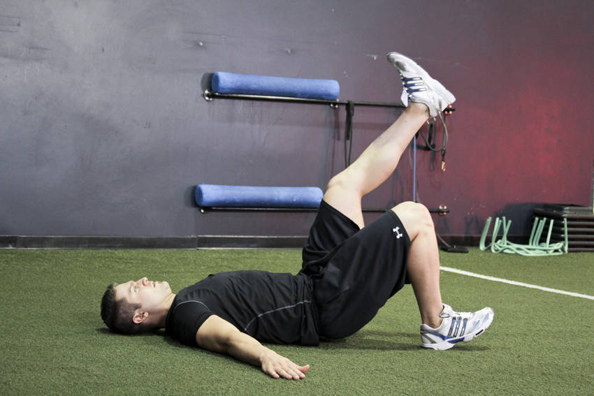 Single Leg Glute Bridge — starting position, working the glutes