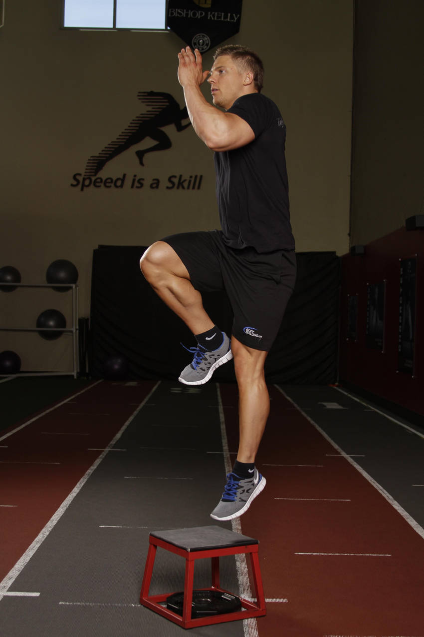 Single Leg Push-off — end position, working the quads