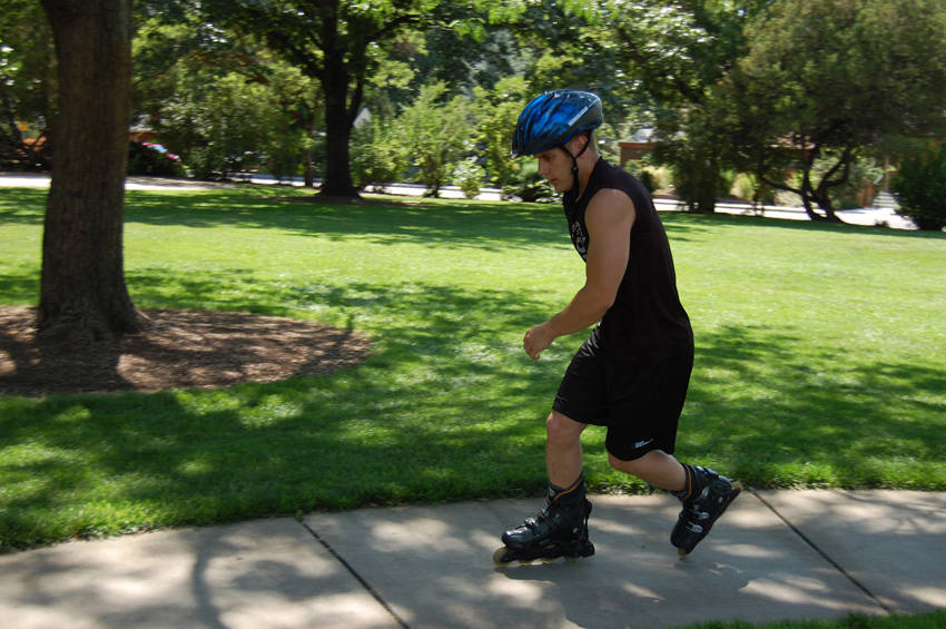 Skating — end position, working the quads