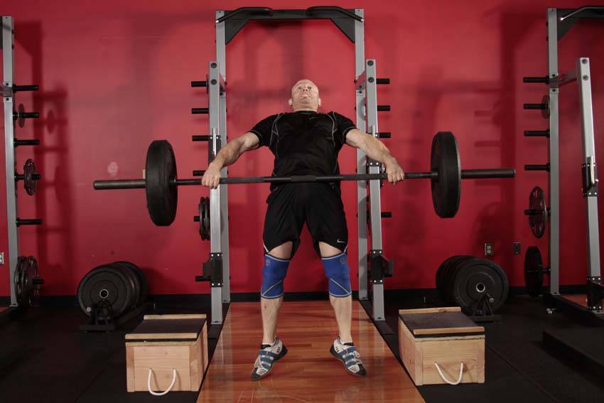 Snatch from Blocks — end position, working the quads