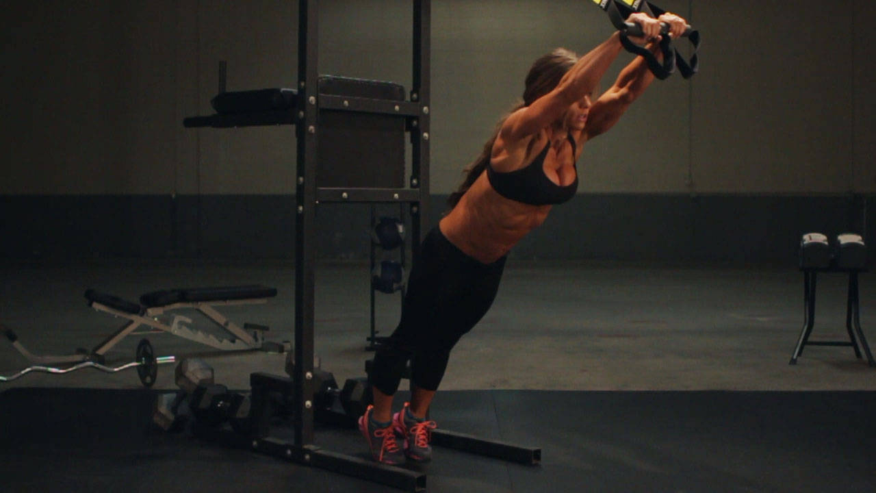 Suspended Fallout — end position, working the abs