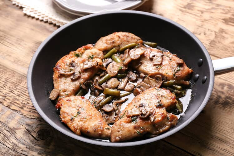 Healthy fall dinner recipe featuring chicken and mushrooms.