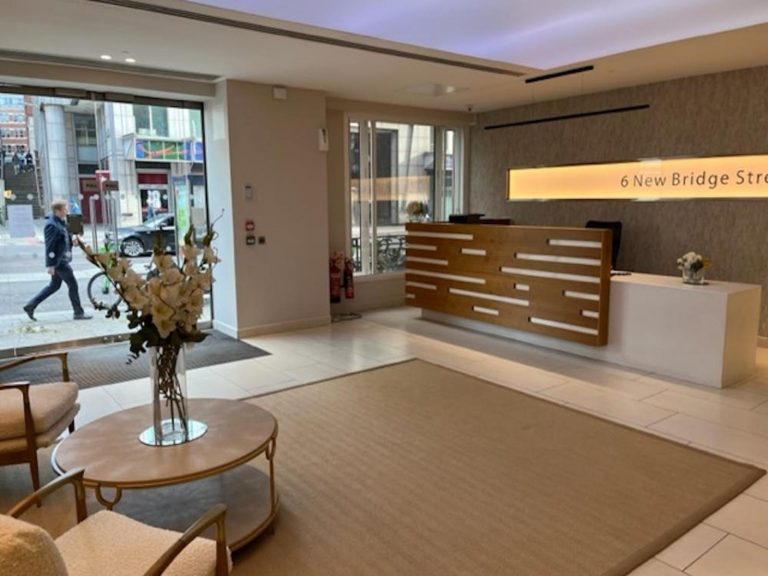 OFFICE TO RENT IN NEW BRIDGE STREET, EC4V