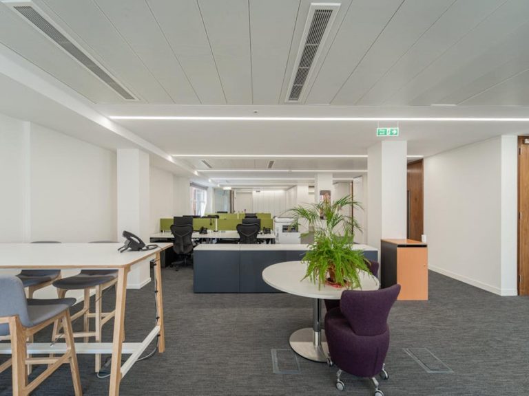 OFFICE TO RENT IN CHANDOS PLACE, WC2N