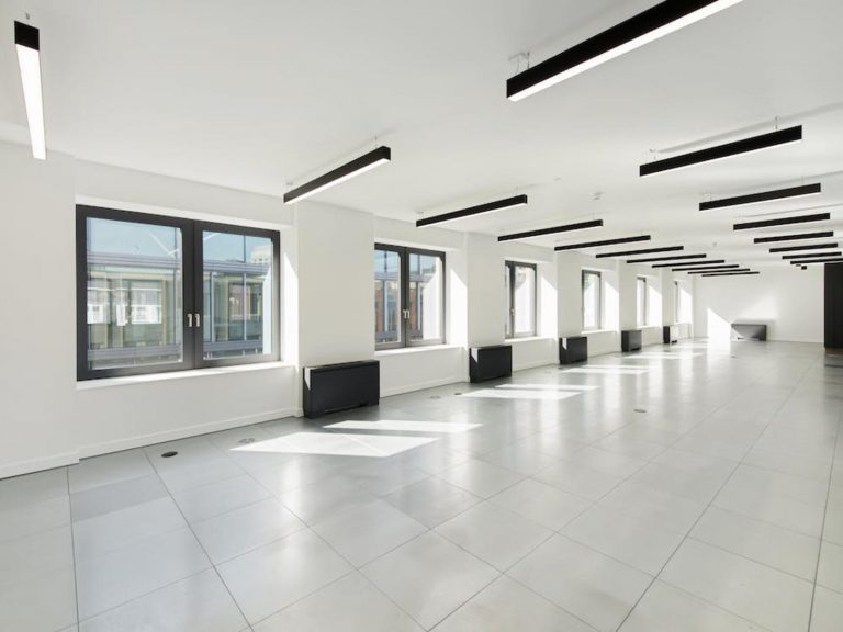 OFFICE TO RENT IN MAPLE STREET, W1T