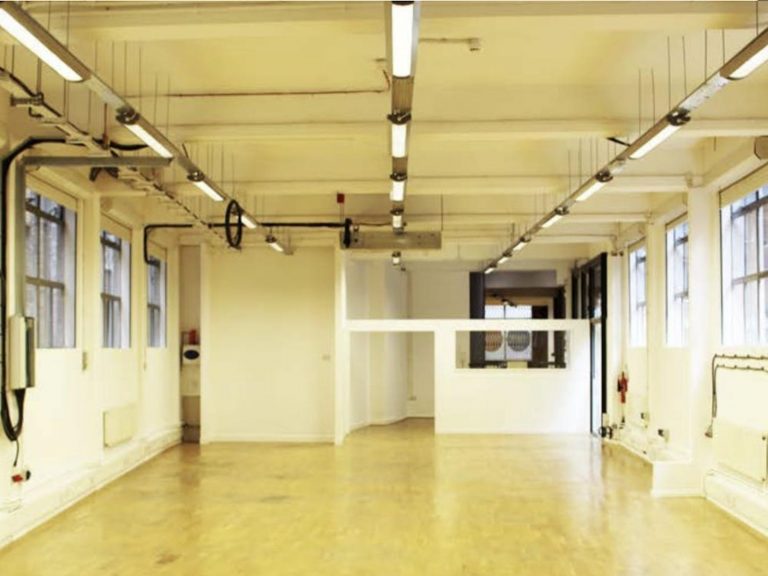 OFFICE TO RENT IN DOMINGO STREET, EC1Y