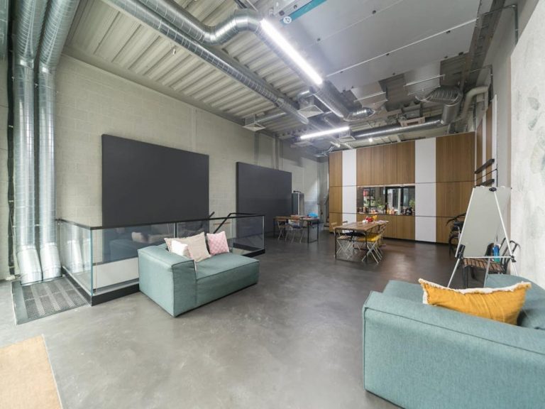 OFFICE TO RENT IN KING JOHN COURT, EC2A