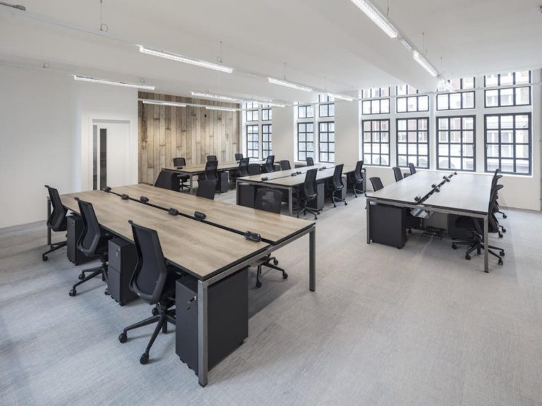 OFFICE TO RENT IN OLD STREET, EC1V
