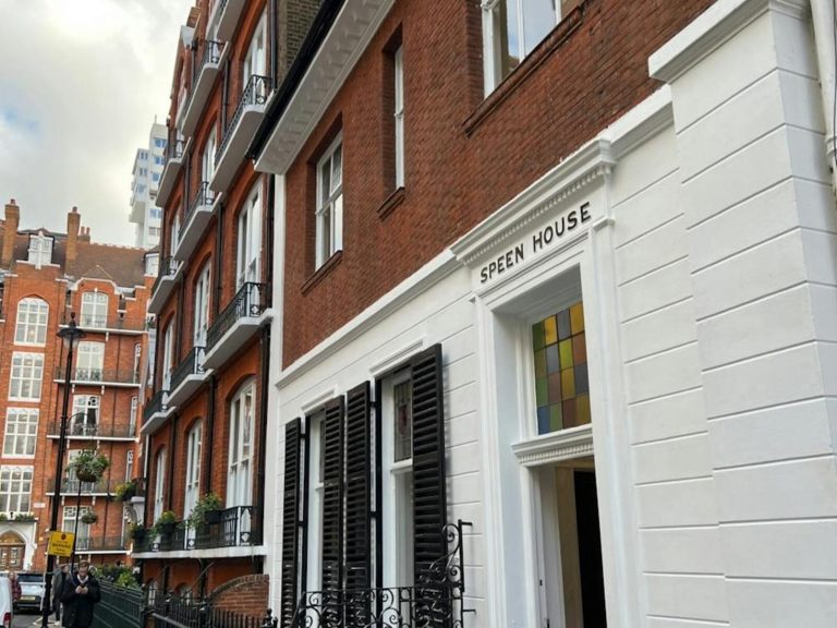 OFFICE TO RENT IN PORTER STREET, W1U