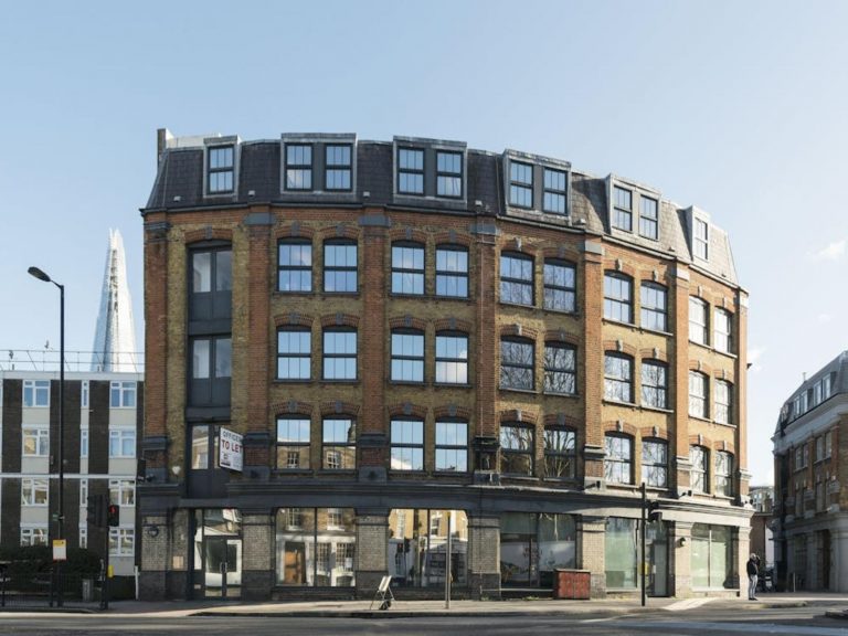 OFFICE TO RENT IN SOUTHWARK BRIDGE ROAD, SE1