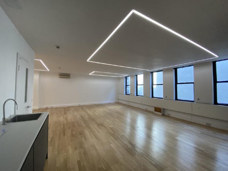 OFFICE TO RENT IN EASTCASTLE STREET, W1W