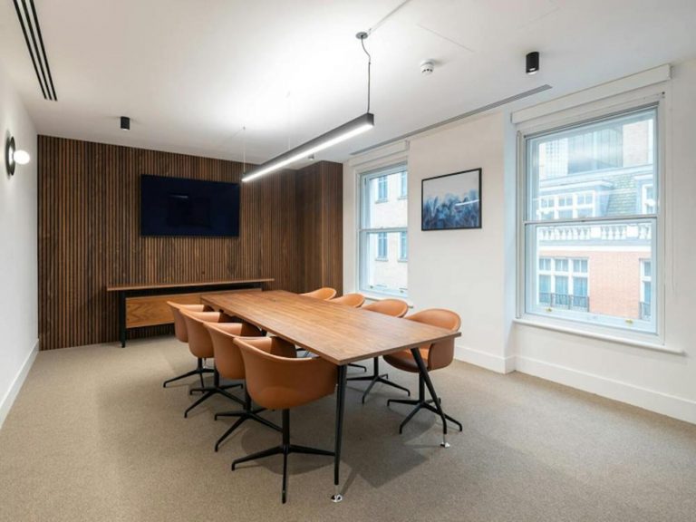 OFFICE TO RENT IN TILNEY STREET, W1K