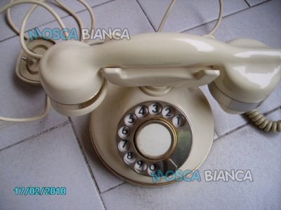 Telefono fisso in bachelite 