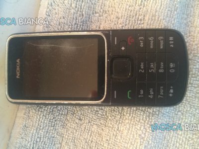 Cellulare Nokia modello 2710