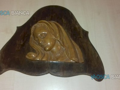 SCULTURA ICONA BASSORILIEVO DA PARETE VOLTO MADONNA IN LEGNO VINTAGE