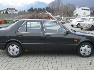 Lancia Thema 8.32 Ferrari 