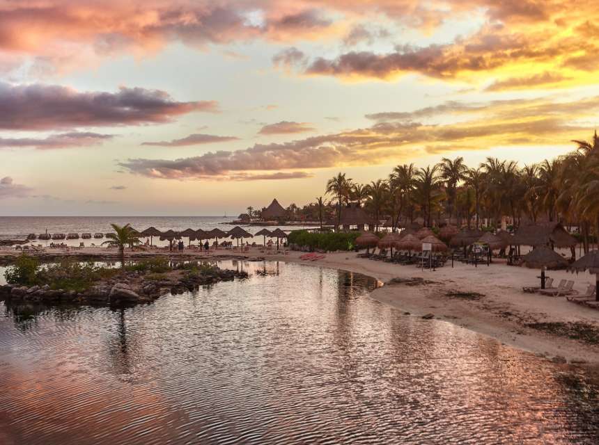 Puerto Aventuras Beachfront