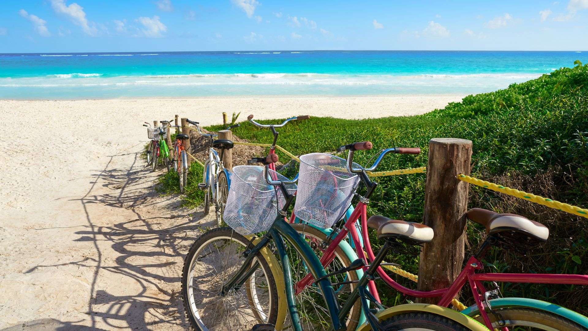 Discover La Veleta: Tulum’s Trendy Retreat