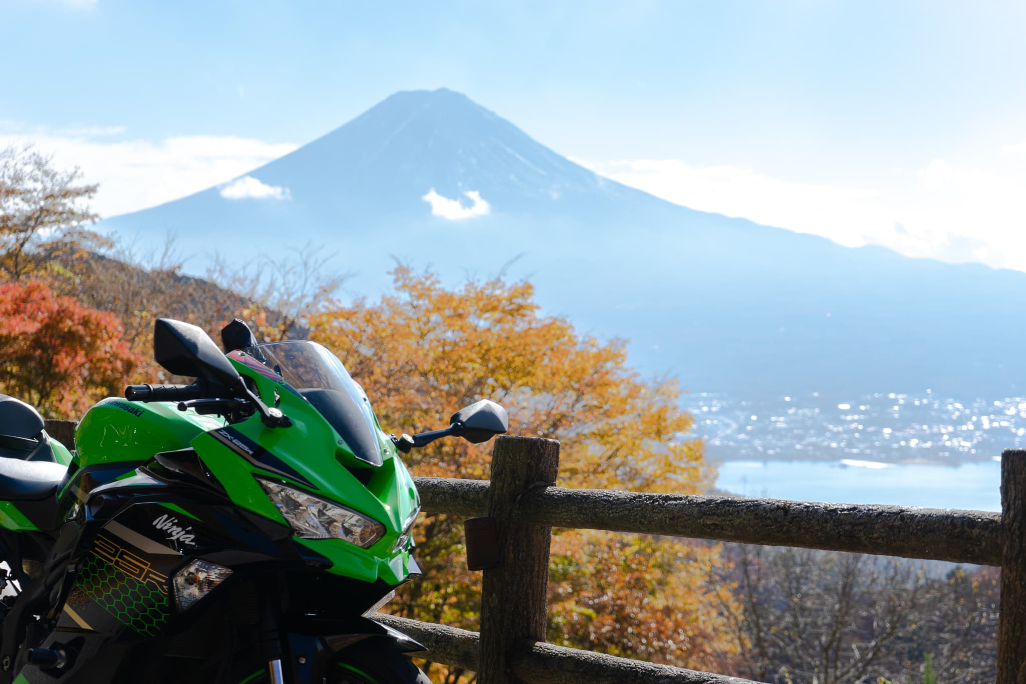 河口湖×富士山の絶景×ほうとう