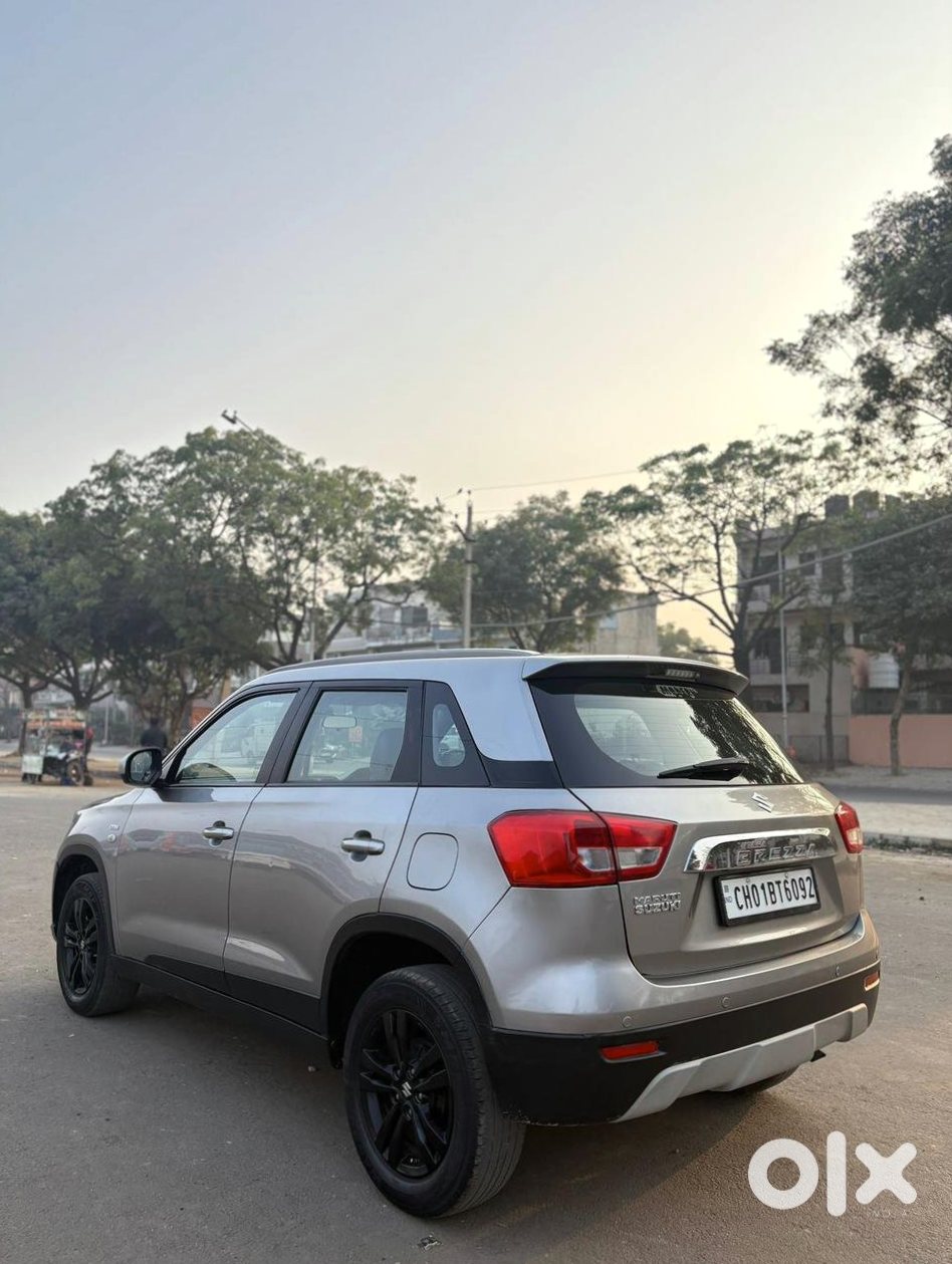 2023 Brezza Cng - Low Km