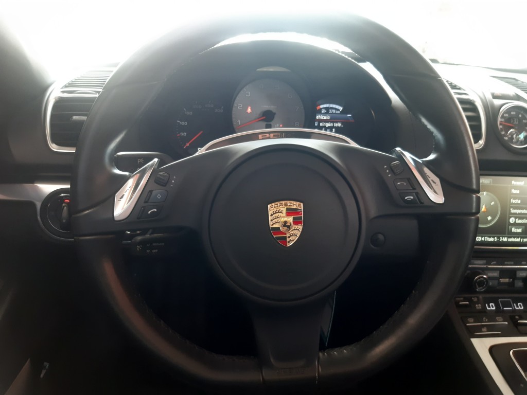 Porsche Boxster — foto 7 de 18