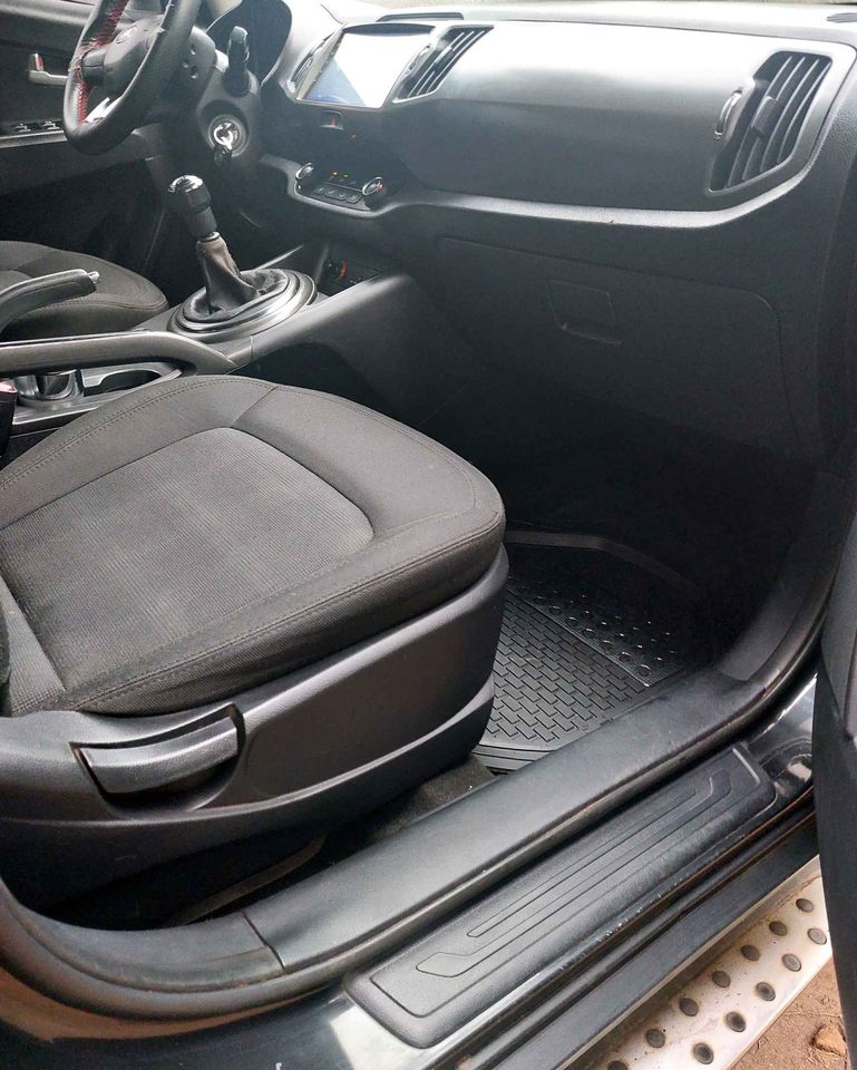 KIA Sportage — foto 5 de 11