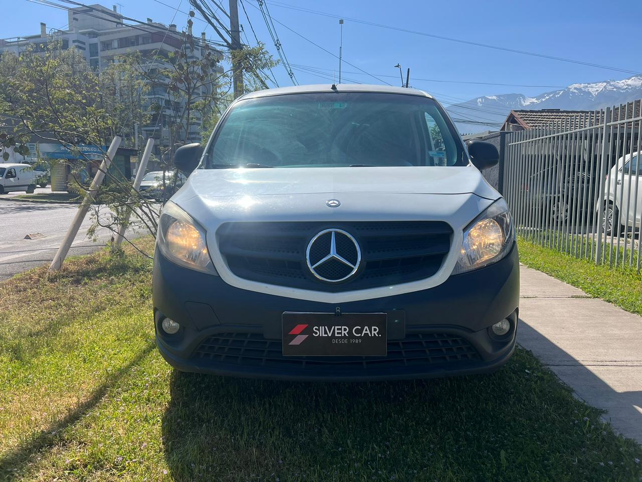 Mercedes-Benz Citan — foto 2 de 12