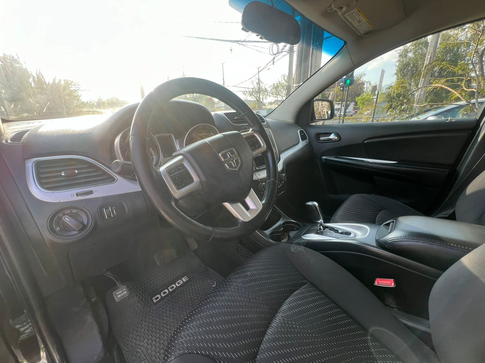 Dodge Journey — foto 7 de 13