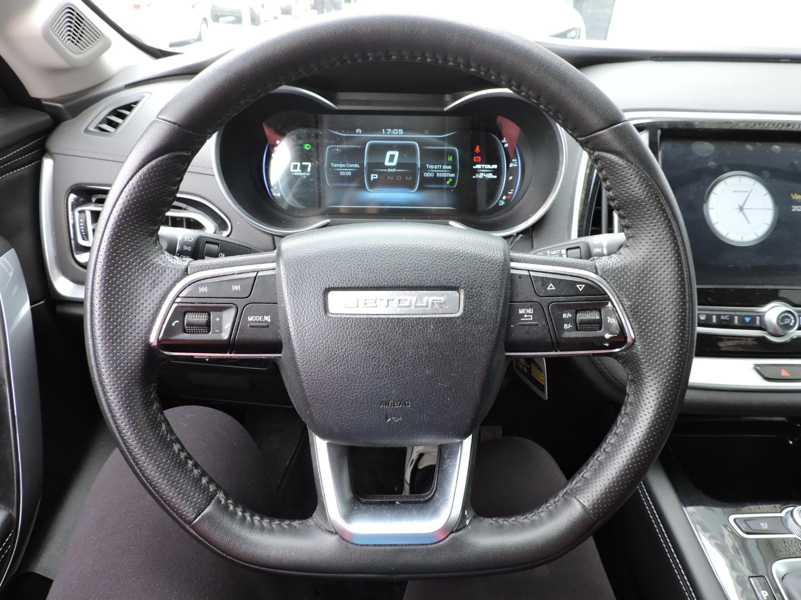 Jetour X70 — foto 12 de 20