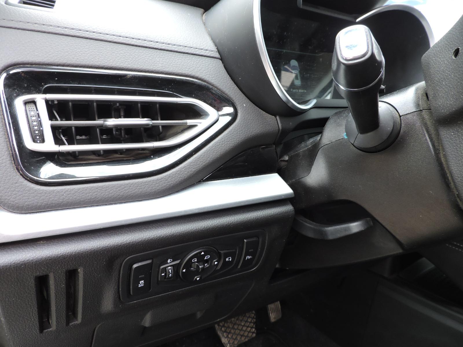 Jetour X70 — foto 13 de 20