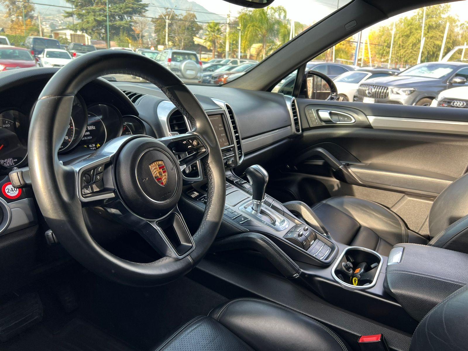 Porsche Cayenne — foto 16 de 20