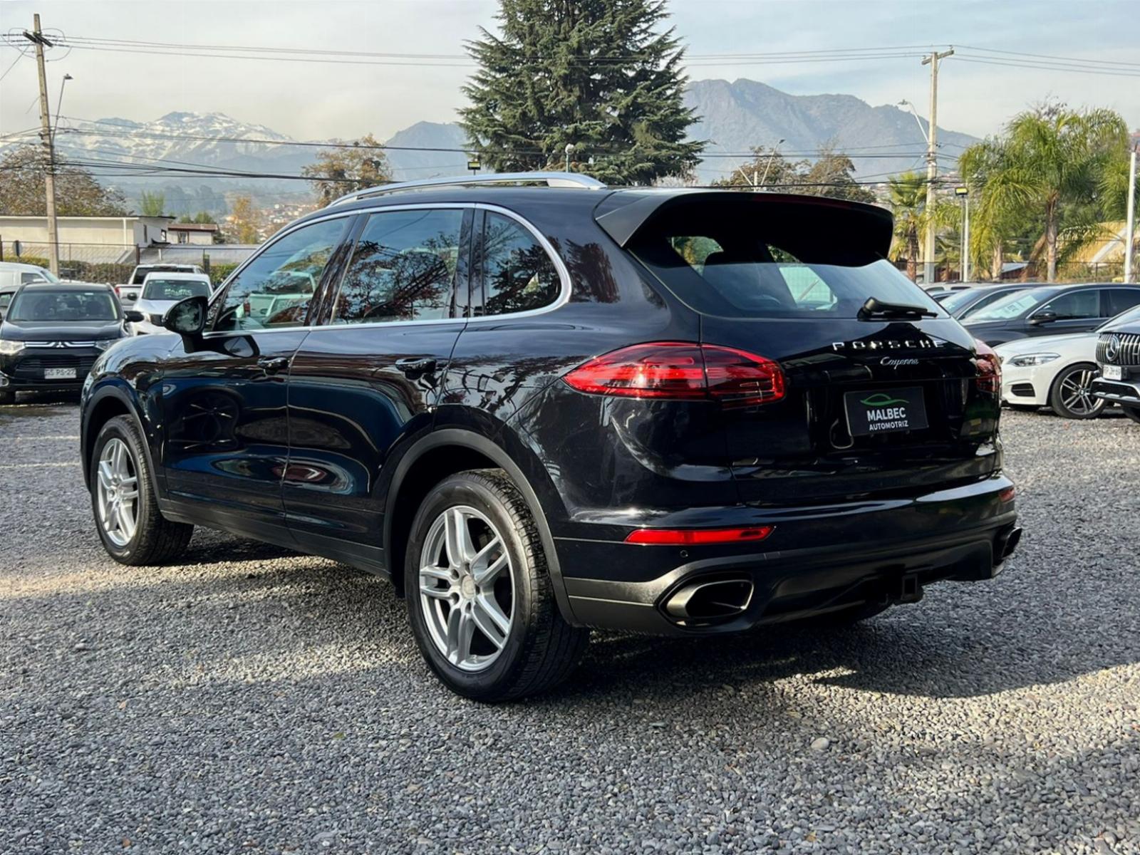 Porsche Cayenne — foto 18 de 20