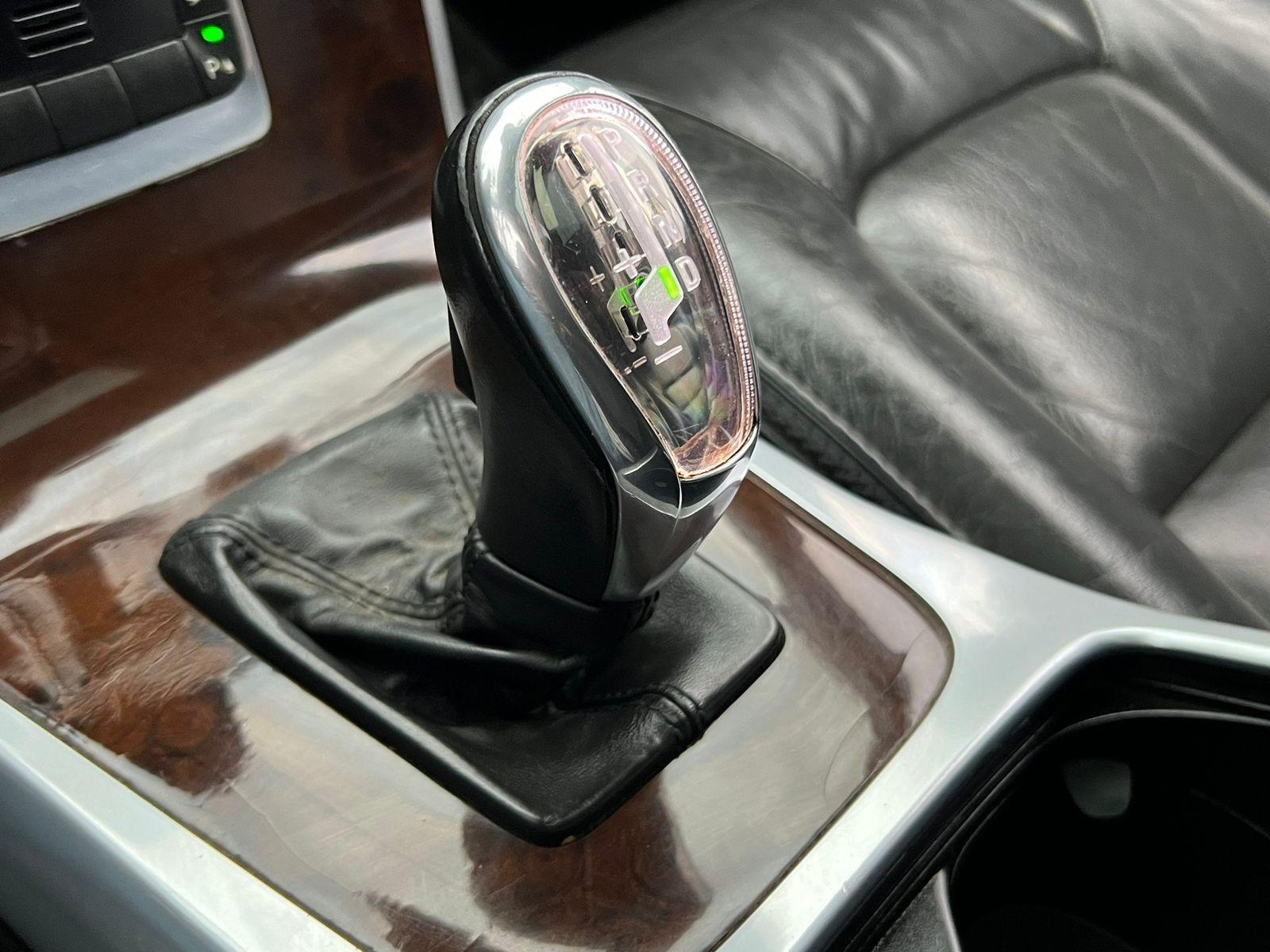 Volvo Xc70 — foto 8 de 20