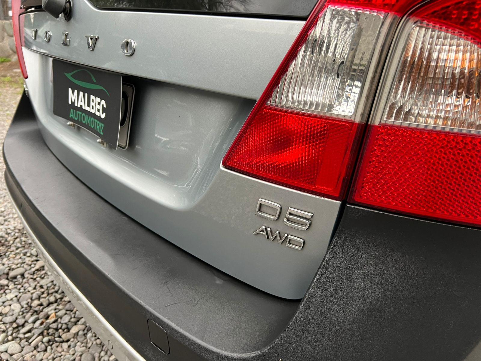 Volvo Xc70 — foto 17 de 20
