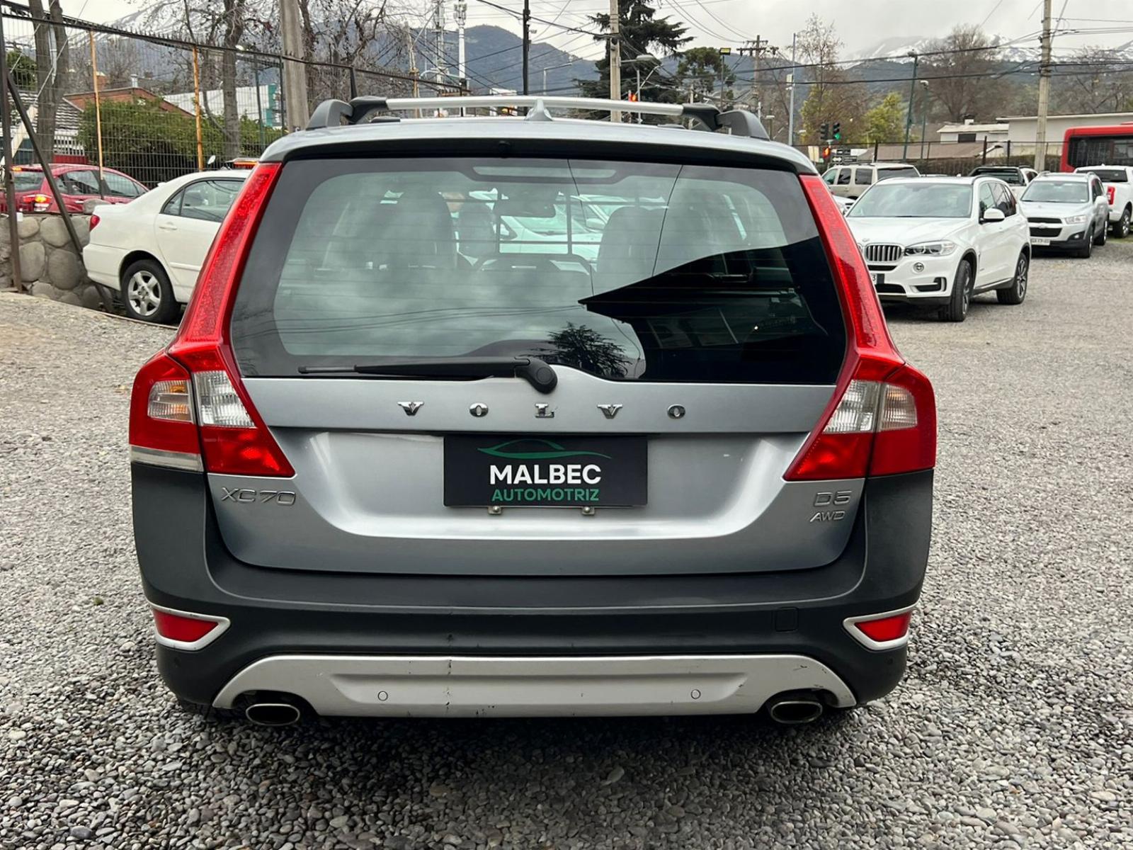 Volvo Xc70 — foto 19 de 20